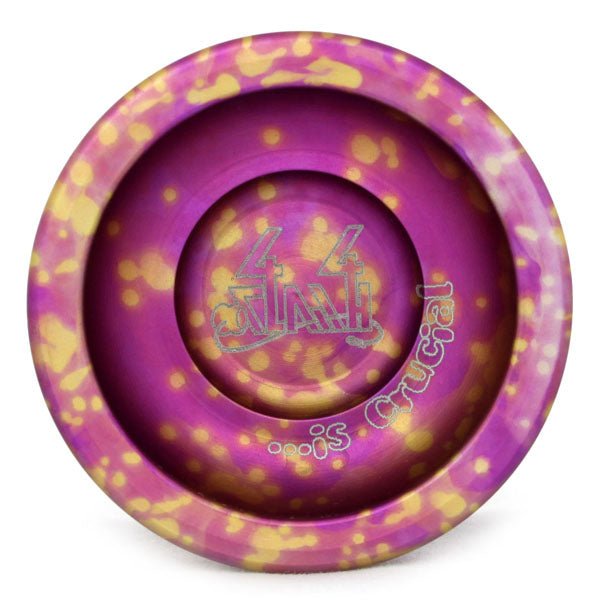 デリシャス 44CLASH限定