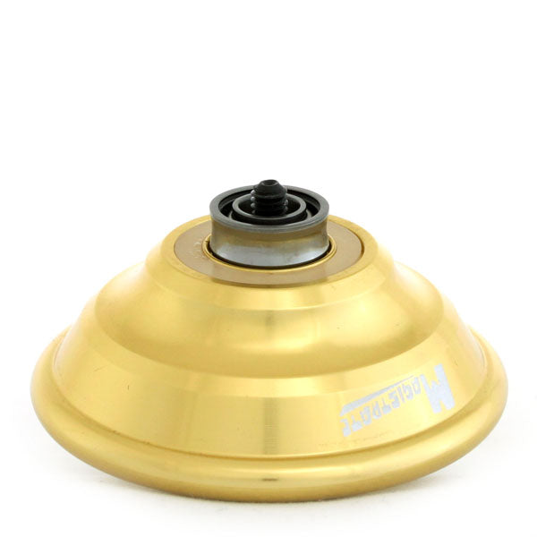 N6 (マジストレート)