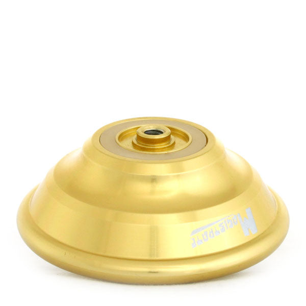 N6 (マジストレート)