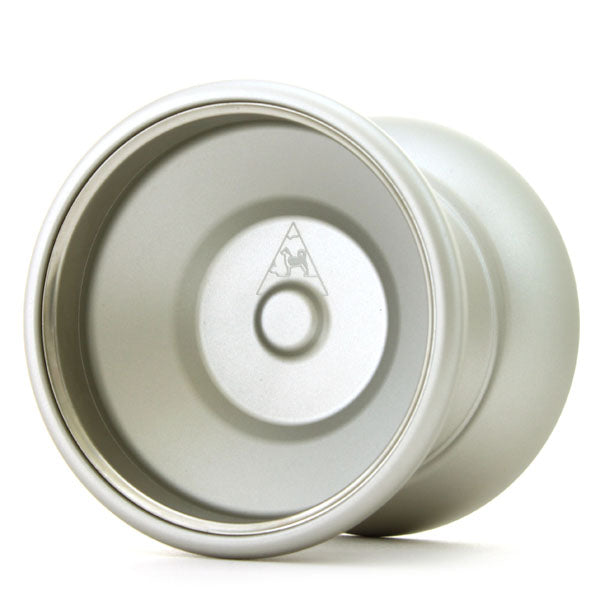アキタ　CLYW AKITA バイメタルヨーヨー アキタ - CLYW ┃ヨーヨー専門店リワインド